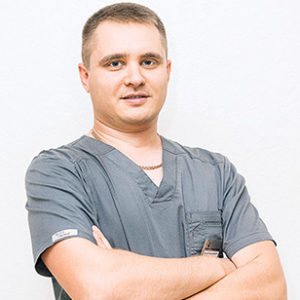 Калугин Артур Владимирович хирург-имплантолог, ортопед